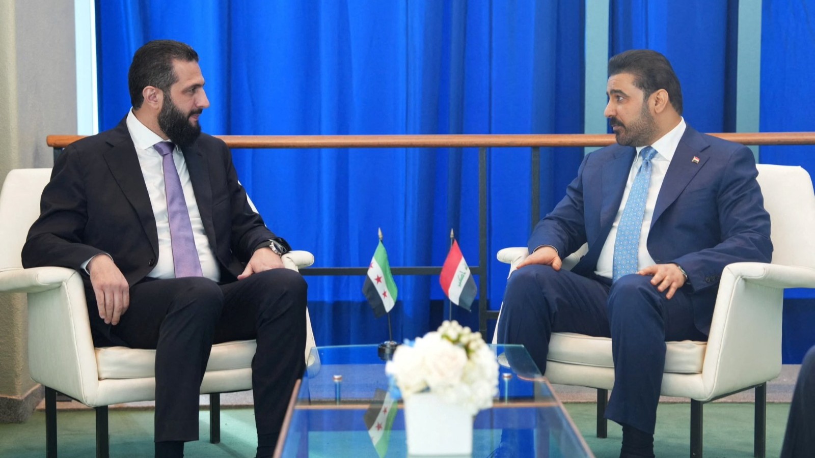 الشرع يستقبل الزيدي في دمشق.. والتنسيق الأمني والسياسي على جدول اللقاء