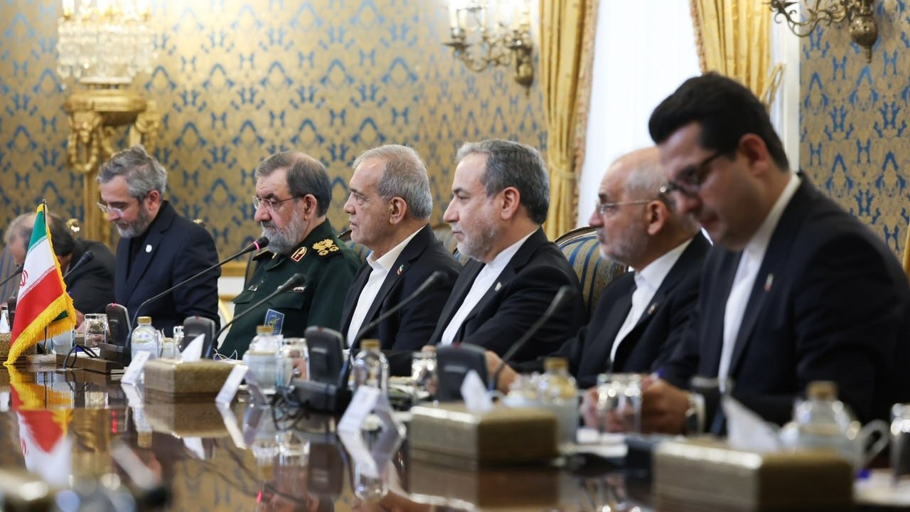 مقترح قطري جديد لإنهاء الحرب.. ومسؤول إيراني: أفكار غير مقبولة