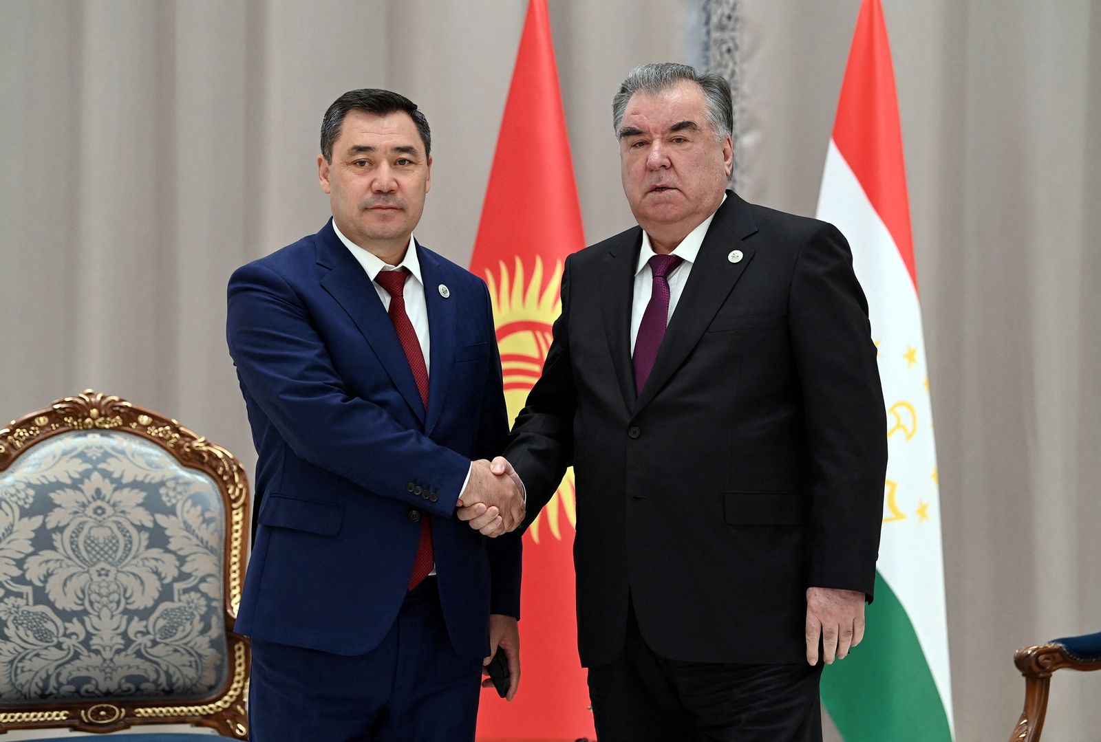 Kyrgyz President Japarov meets Tajik President Rakhmon in Samarkand - via REUTERS