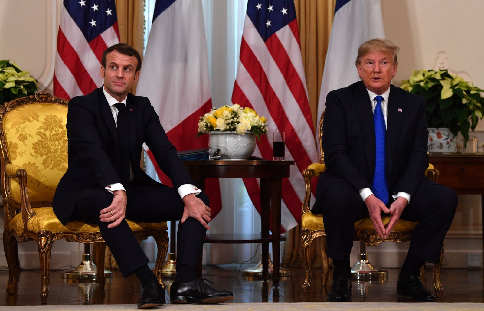 الرئيس الفرنسي إيمانويل ماكرون رفقة الرئيس الأميركي دونالد ترامب