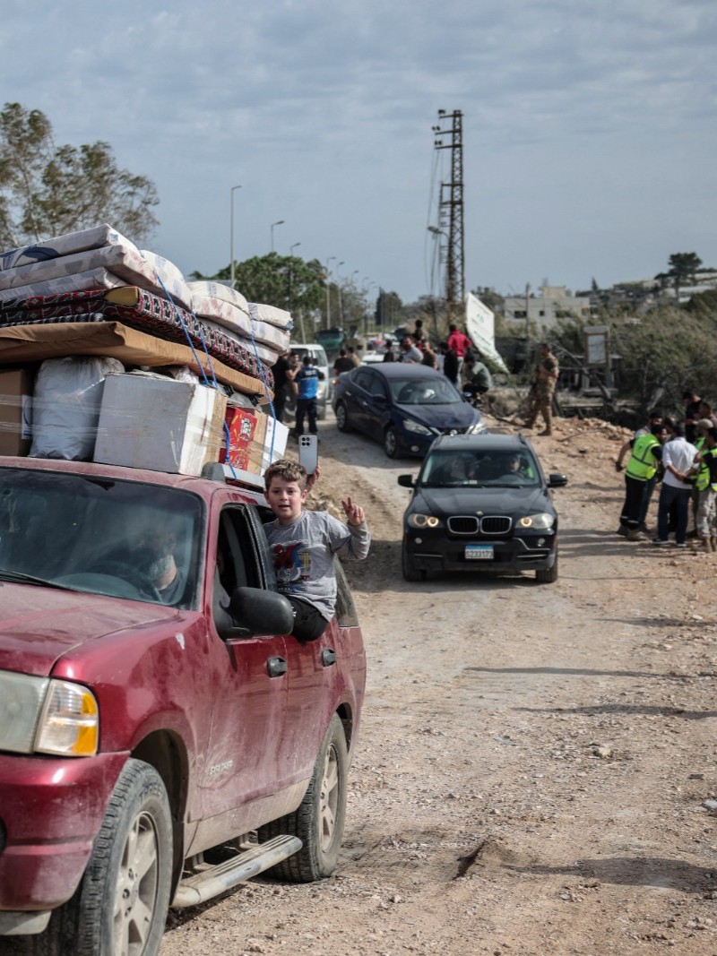 ترمب: المفاوضات مع إيران لا تشمل لبنان.. وإسرائيل "ممنوعة" من قصفه عاجل 