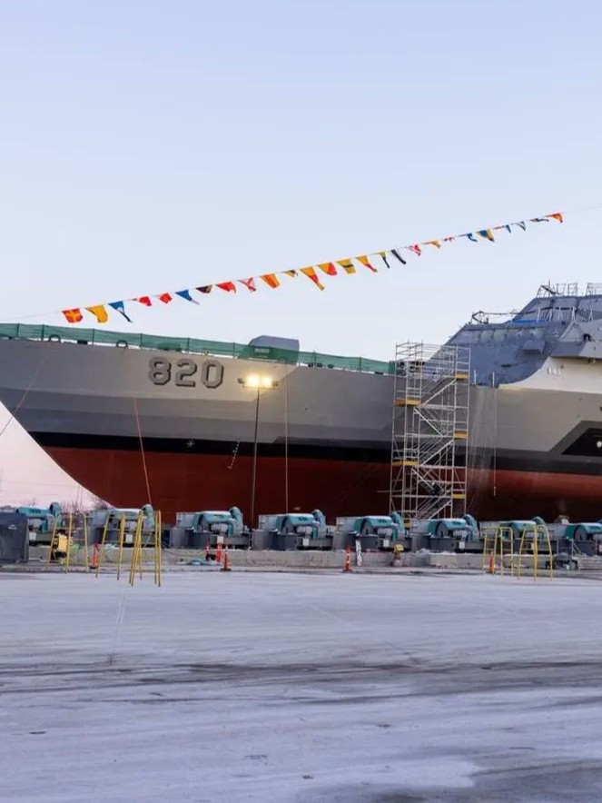 "جلالة الملك سعود".. السعودية تدشن أولى سفنها القتالية ضمن مشروع "طويق" 