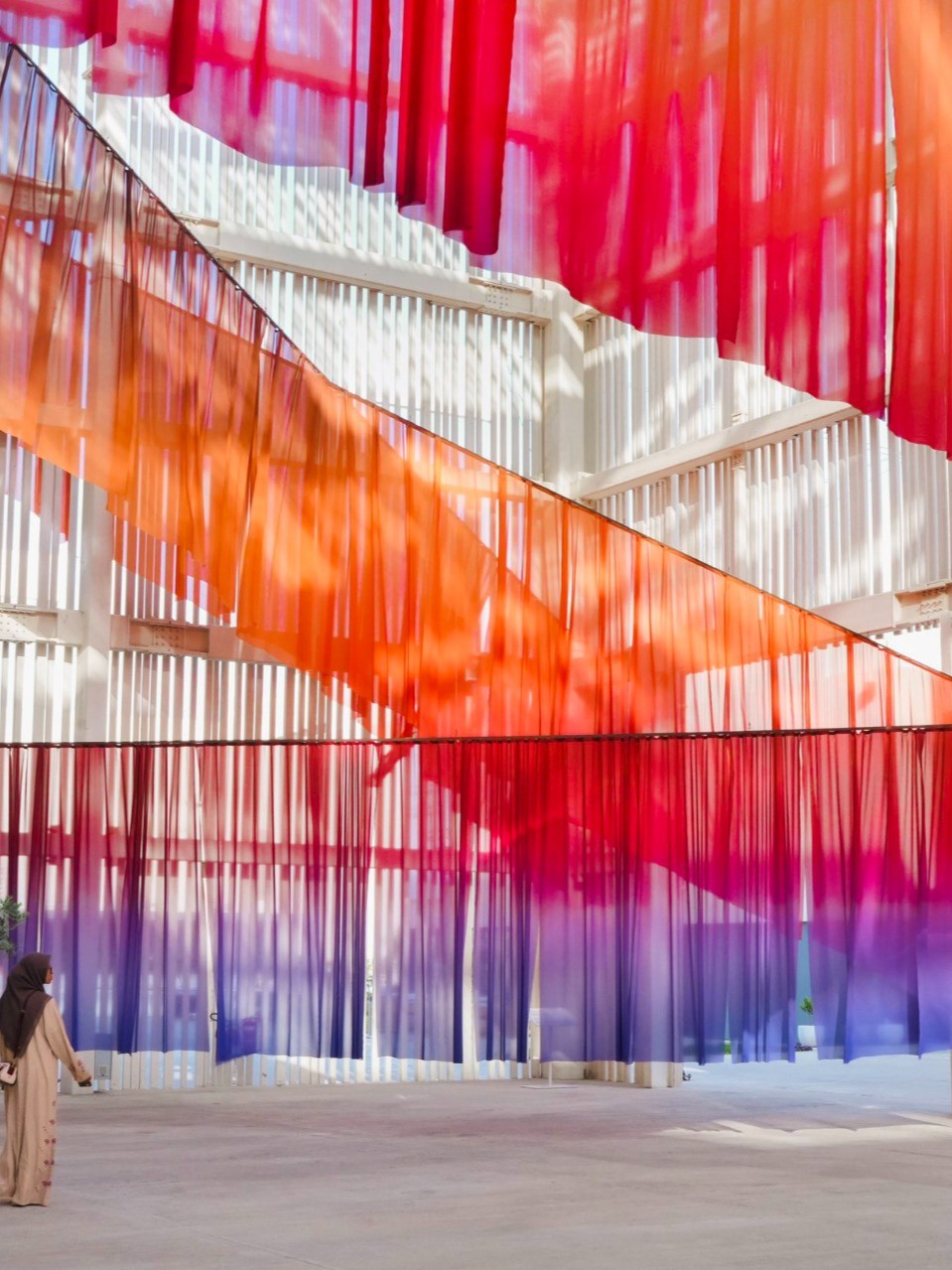 "بينالي الدرعية" للفن المعاصر يجمع 65 فناناً عالمياً 