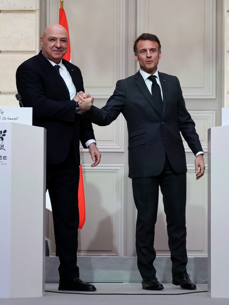 "اجتماع باريس".. اتفاق على عقد مؤتمر في فبراير لدعم الجيش اللبناني عاجل 