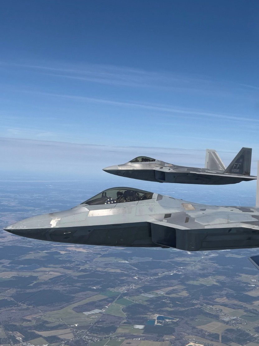 تفاصيل 48 ساعة لاستعادة الطيار الأميركي من إيران.. حملة خداع وقوة كوماندوز وعشرات الطائرات عاجل 