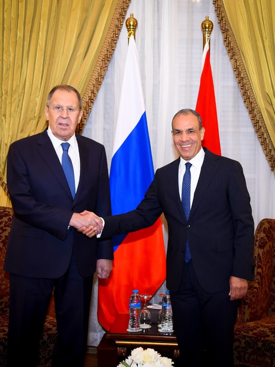 وزيرا خارجية مصر وروسيا يبحثان المرحلة الانتقالية في غزة وأوضاع السودان 