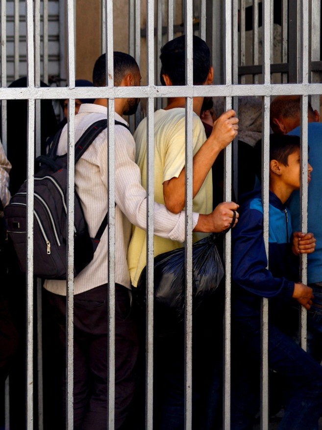 اقتصاد غزة.. ودائع مصرفية قياسية وأوضاع معيشية صعبة 