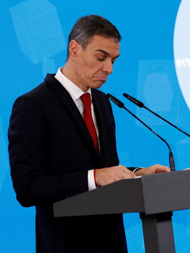 إسبانيا.. خسارة انتخابات إقليمية تضاعف أزمات حكومة سانشيز 