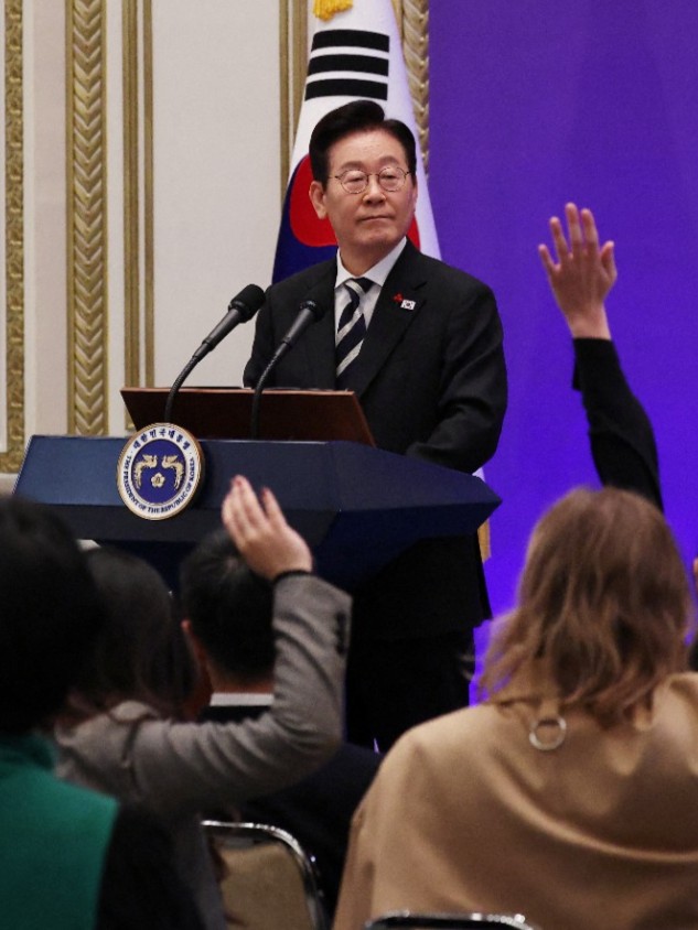 توقعات بتنسيق مع إدارة ترمب.. سول تتخذ إجراءات لتخفيف التوتر مع بيونج يانج 