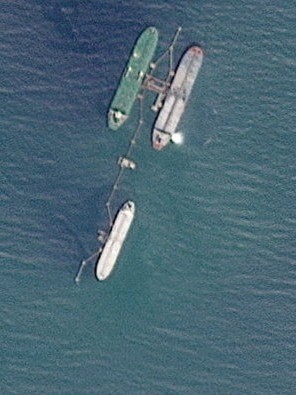 ترمب يعلن فرض "حصار شامل" على ناقلات النفط من وإلى فنزويلا 