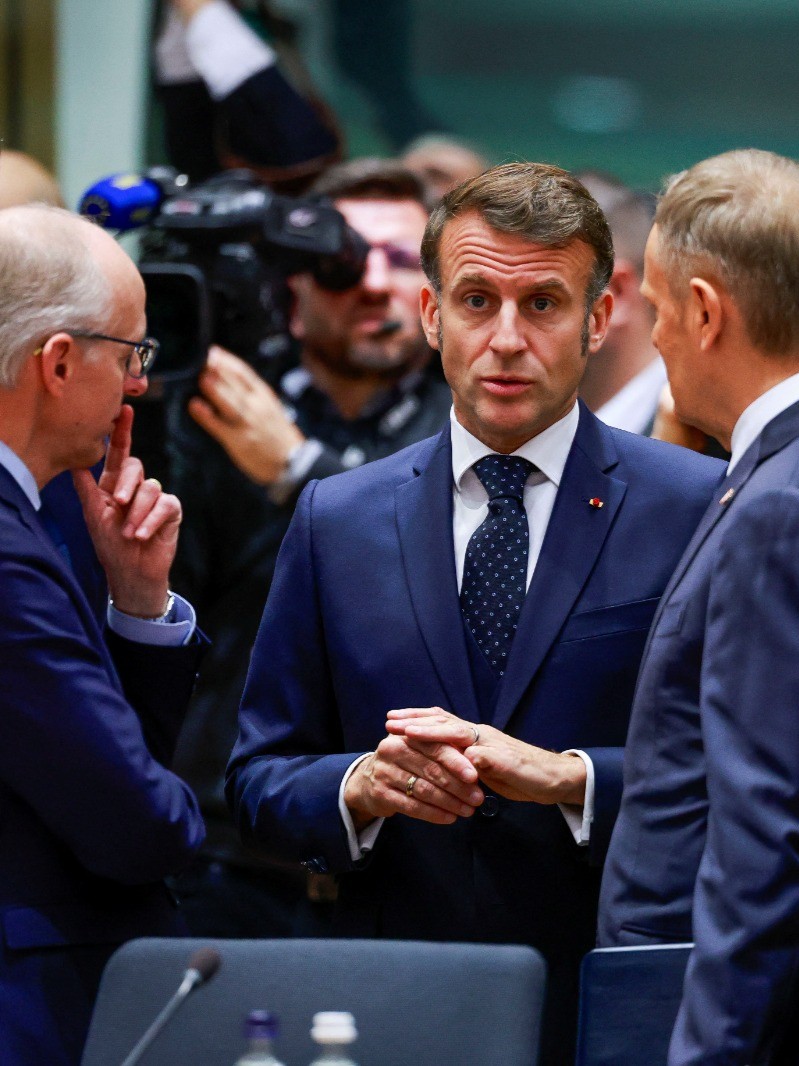 مسودة أوروبية تعرض ضمانات "غير محدودة" لدول تحتفظ بالأصول الروسية عاجل 