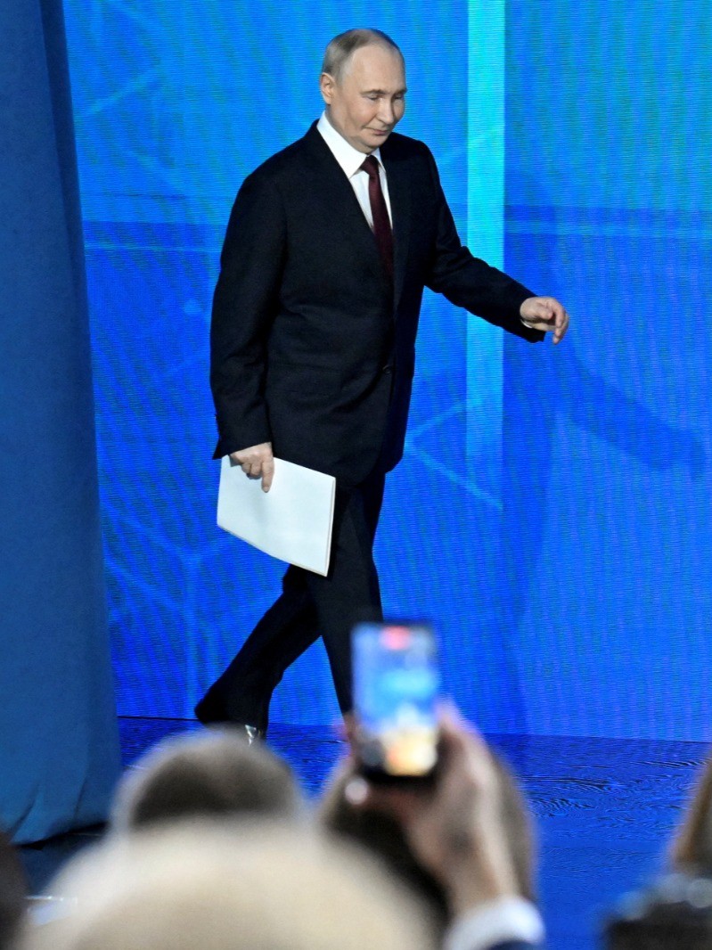 بوتين: أوكرانيا ليست مستعدة للتسوية وقواتنا "تتقدم على طول خط التماس" 