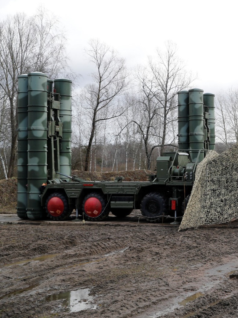 "بلومبرغ": أردوغان ناقش مع بوتين إعادة S-400 لتخفيف التوتر مع واشنطن 