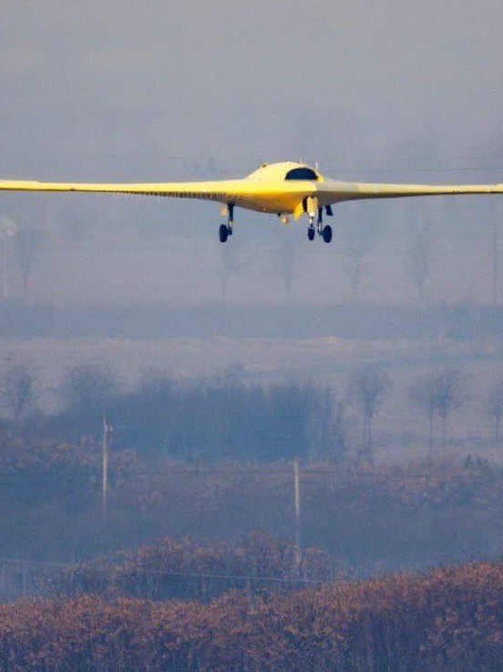 CH-7.. المسيرة الشبحية الصينية طويلة المدى تكمل رحلتها الأولى 