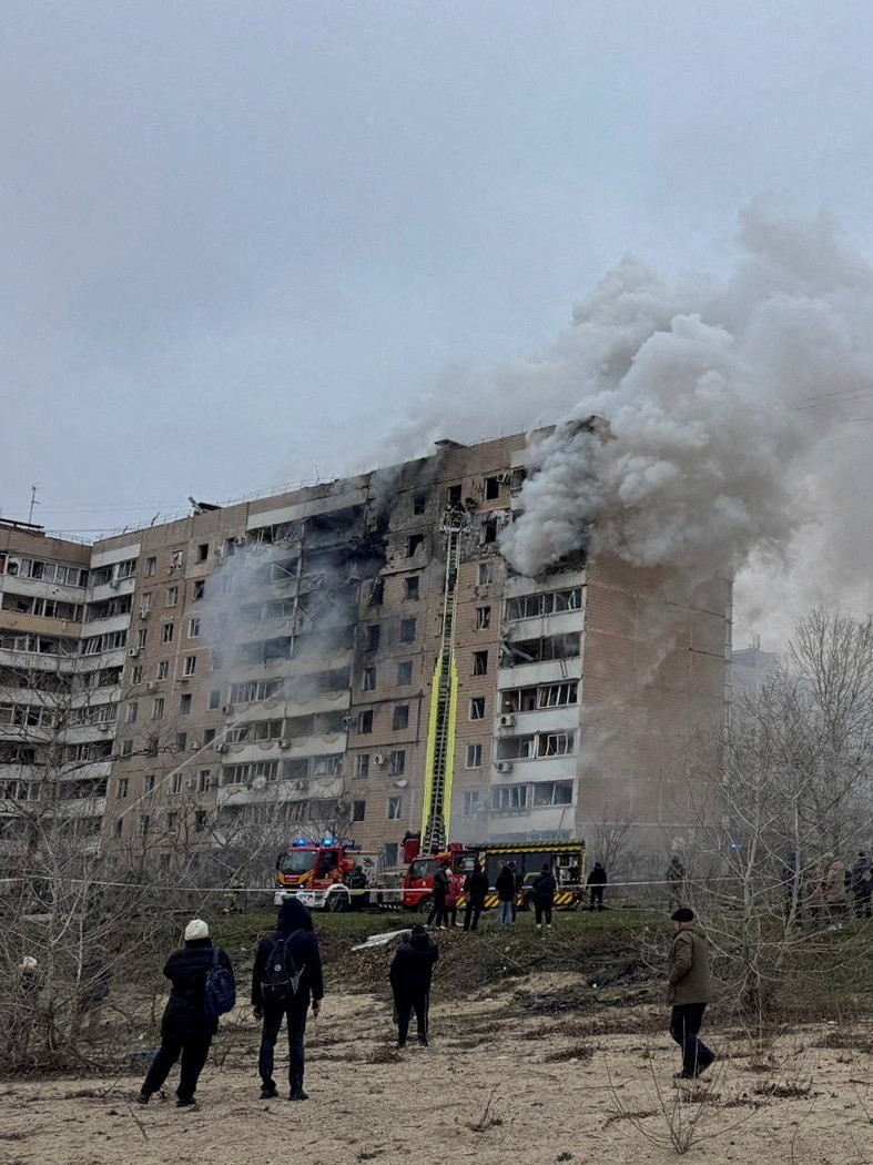 "شروط السلام" تعمق تحديات مفاوضات أوكرانيا.. وكييف ترحب بـ"محادثات ثلاثية" عاجل 