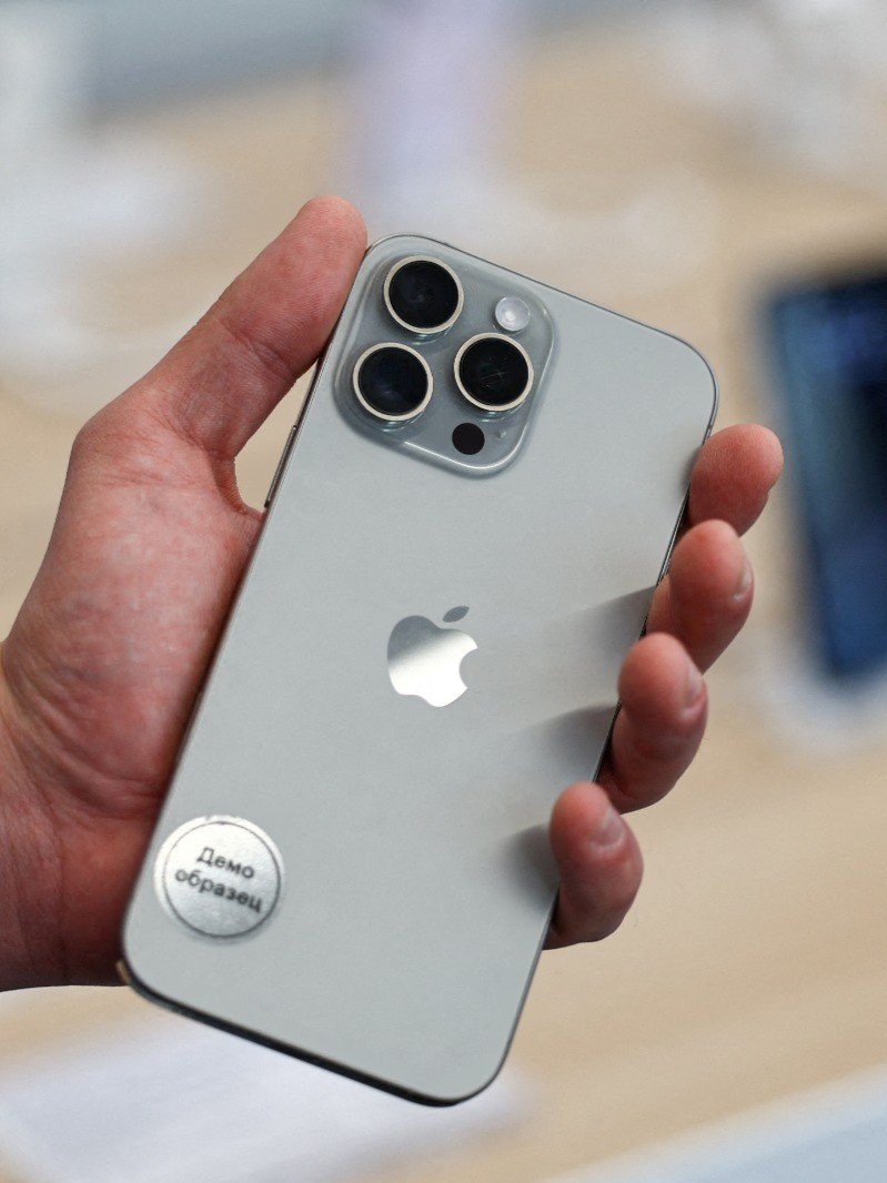 أبل تختبر تحديث iOS 26.3.. تعرف على أهم المزايا 