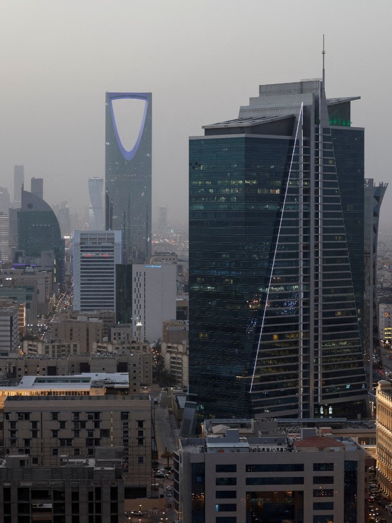 إدانات عربية ودولية لهجمات الحوثيين على السعودية وتحذيرات من تداعياتها 