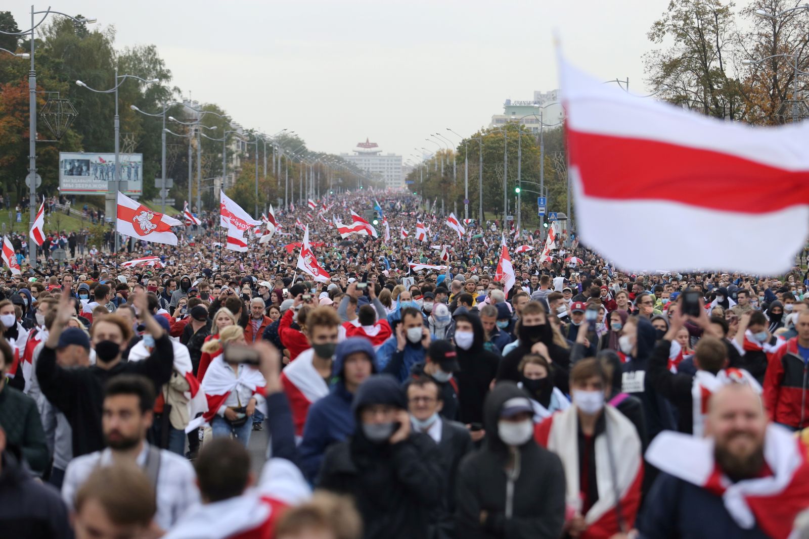 تظاهرة في مينسك احتجاجاً على نتائج انتخابات الرئاسة - 27 سبتمبر 2020 - REUTERS