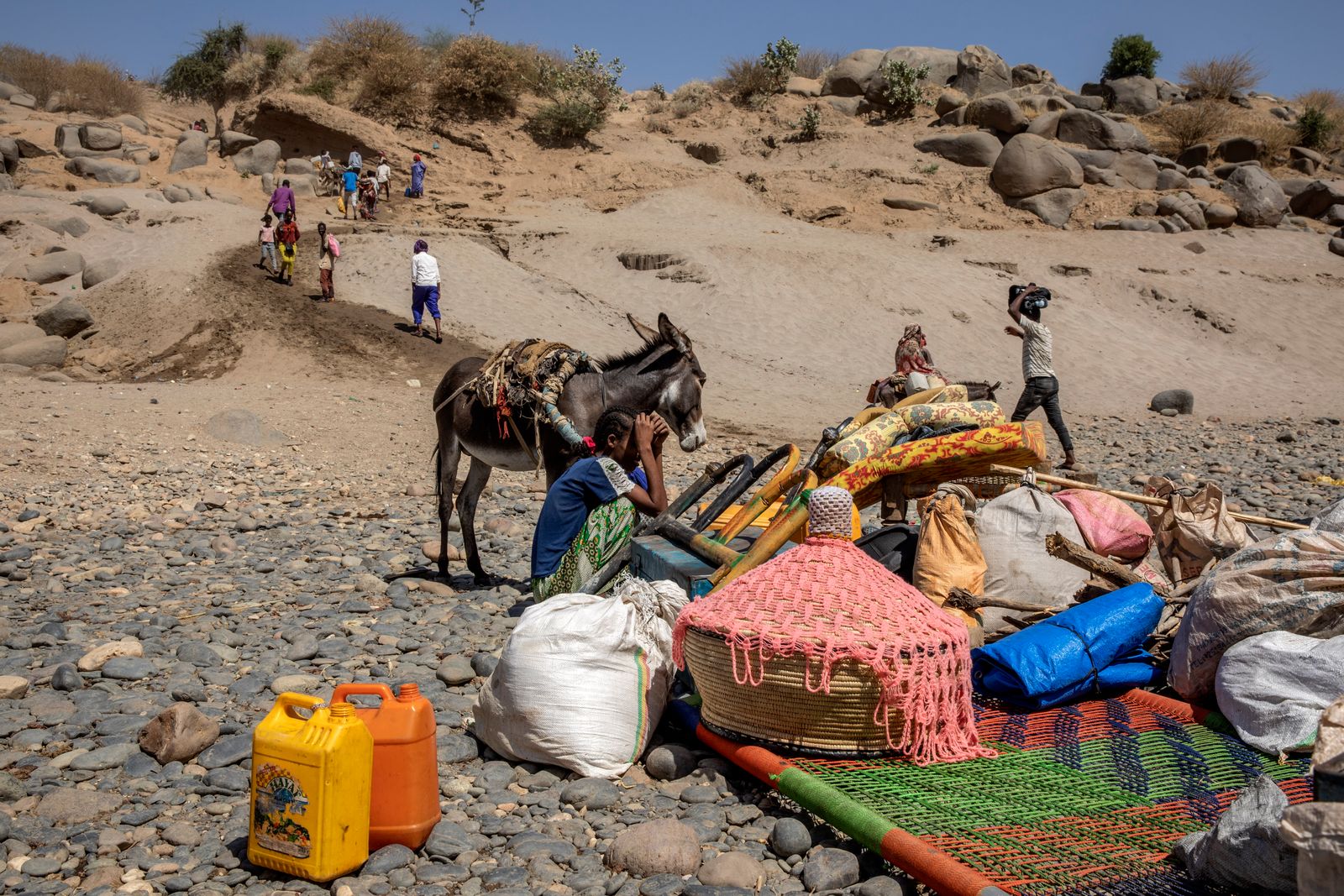لاجئون من إقليم تيغراي لدى وصولهم إلى الحدود السودانية الإثيوبية - 21 نوفمبر 2020 - AP