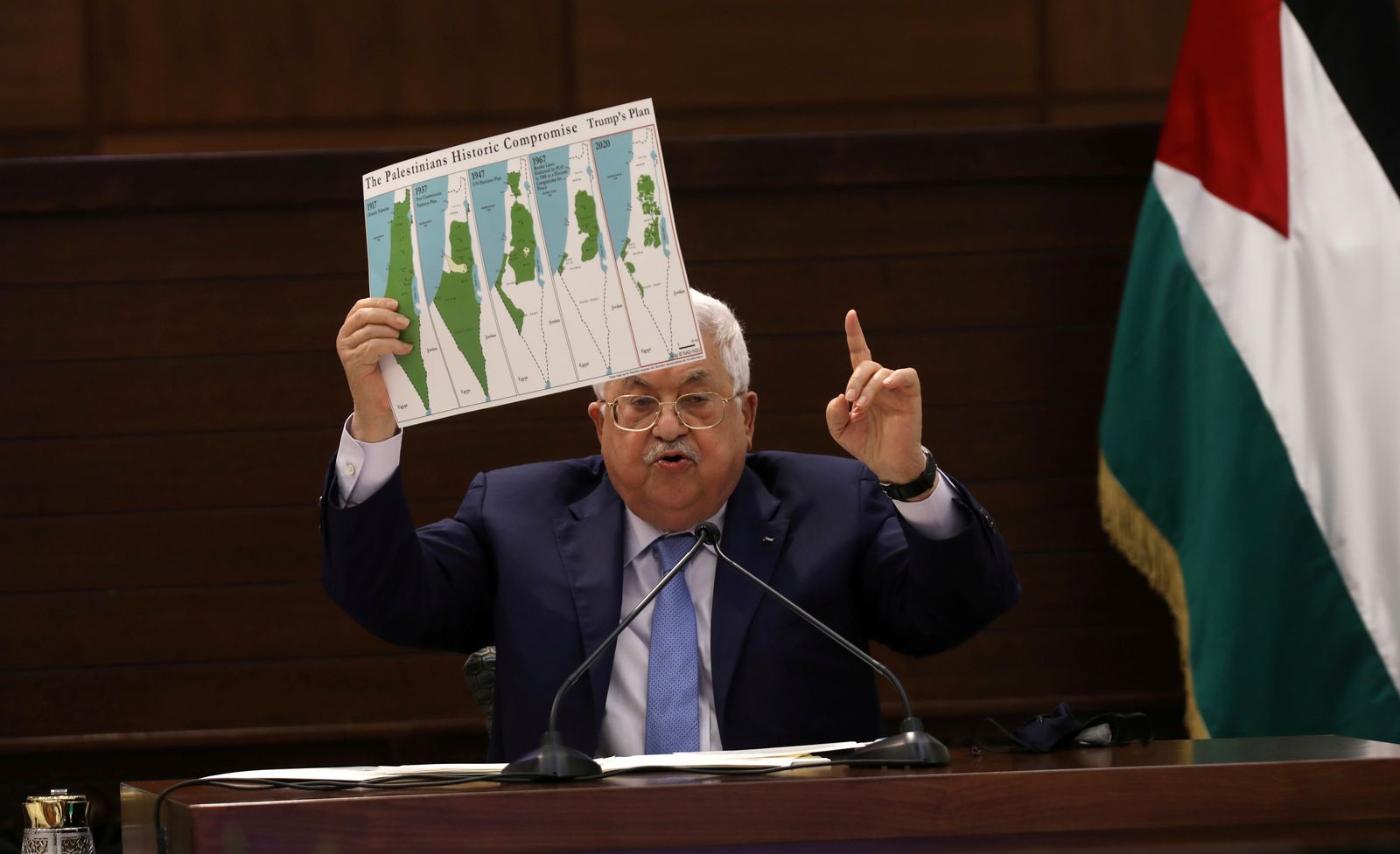 الرئيس الفلسطيني محمود عباس في اجتماع افتراضي مع الفصائل الفلسطينية، رام الله، 3 سبتمبر 2020 - REUTERS
