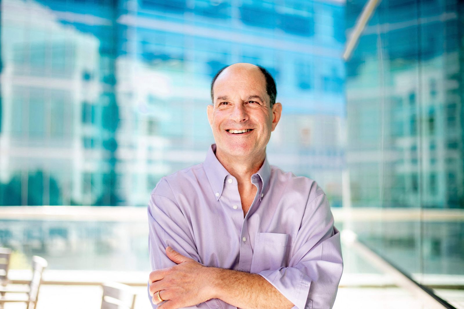 This handout photo taken on September 5, 2019 in San Francisco and released on October 4, 2021 by the University of California San Francisco (UCSF) shows David Julius, PhD, professor and chair of the university's Department of Physiology, posing for a portrait after winning the 2020 Breakthrough Prize in Life Sciences. - US scientists David Julius and Ardem Patapoutian on October 4, 2021 won the Nobel Medicine Prize for discoveries on receptors for temperature and touch, the jury said. (Photo by Noah Berger / UCSF / AFP) / RESTRICTED TO EDITORIAL USE - MANDATORY CREDIT 