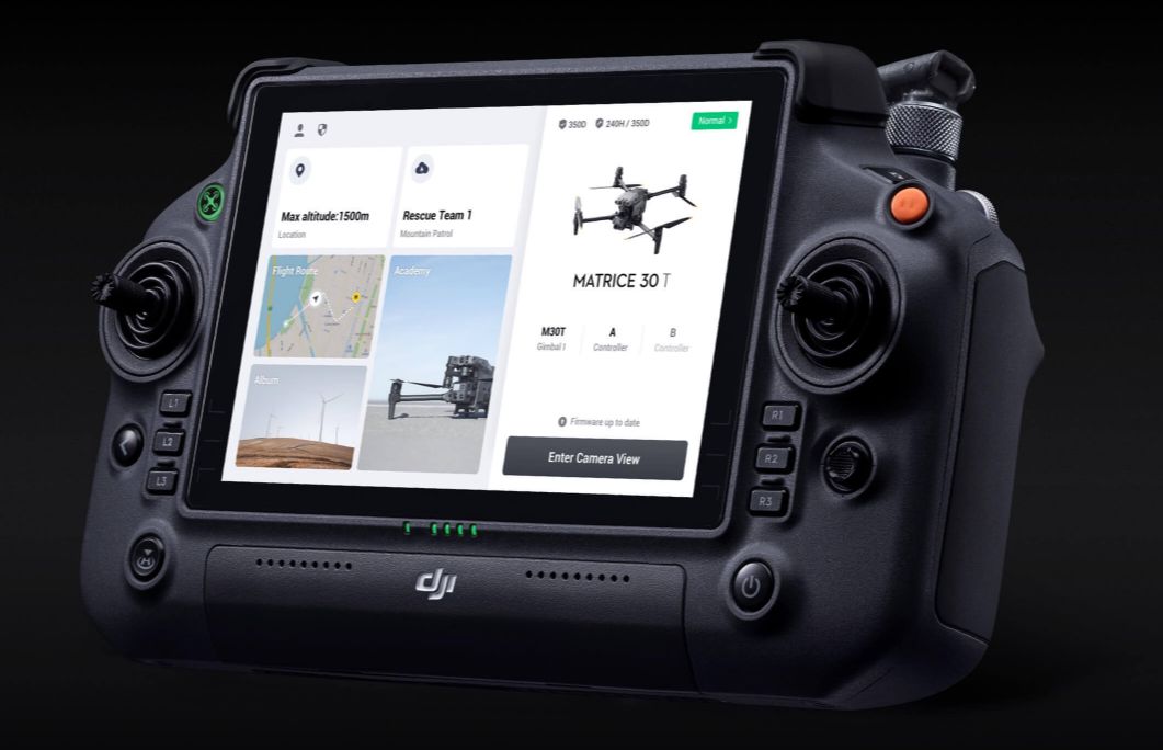 جهاز تحكم جديد مصاحب لطائرات DJI M30 Enterprise الجديدة - DJI