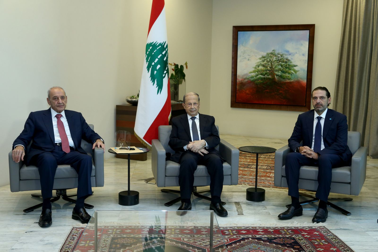 سعد الحريري يلتقي بالرئيس اللبناني ميشال عون ورئيس مجلس النواب اللبناني نبيه بري في قصر بعبدا - REUTERS