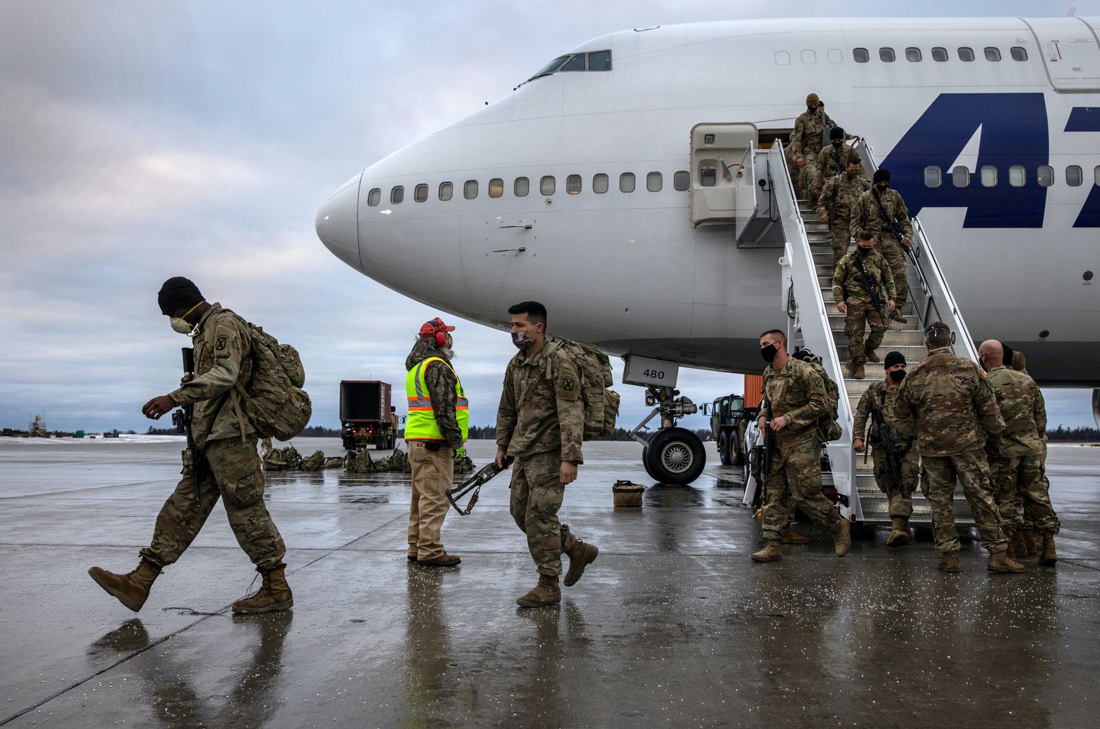 جانب من انسحاب القوات الأميركية من أفغانستان، 10 ديسمبر 2020 - AFP