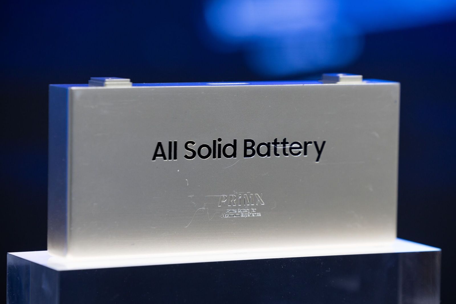 A model of Samsung SDI Co. all solid battery cell for electric vehicle (EV) displayed at the InterBattery exhibition in Seoul, South Korea, on Wednesday, March 6, 2024. The event will continue through March 8. Photographer: SeongJoon Cho/Bloomberg