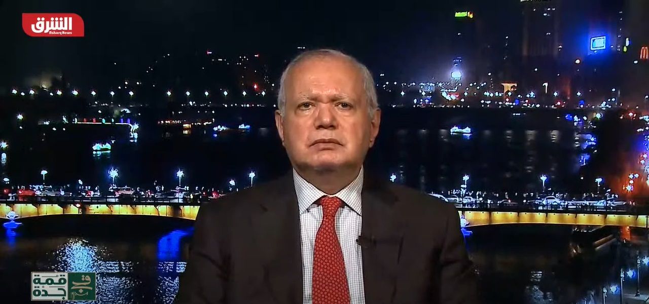 وزير الخارجية المصري الأسبق محمد العرابي خلال مقابلته مع 