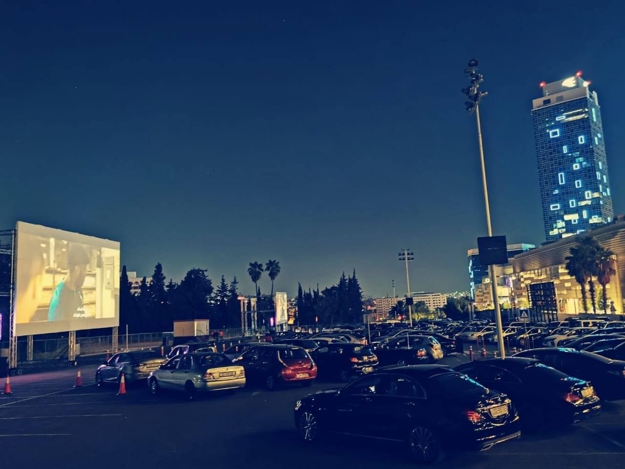 جانب من افتتاح فعاليات المهرجان بساحة العبدلي  - الصفحة الرسمية - فيسبوك