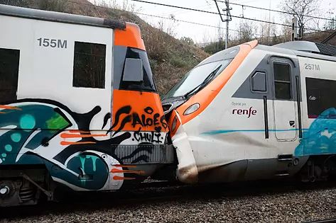 تصادم قطارين في إقليم كتالونيا الإسباني. 7 ديسمبر 2022 - elmundo.es