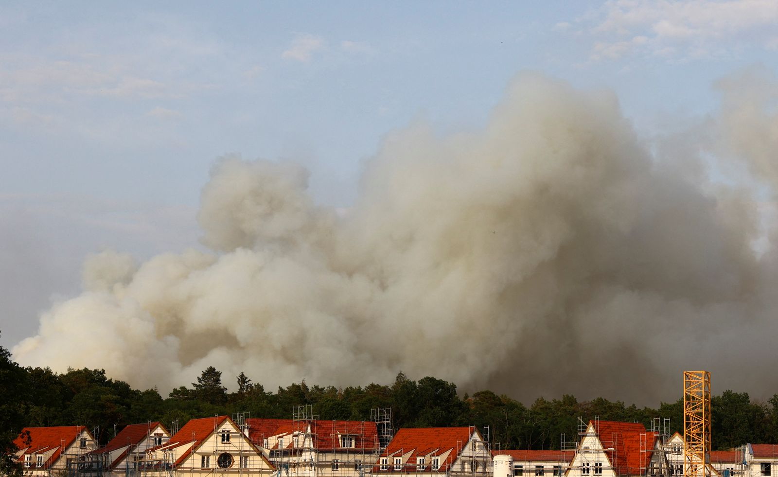 Smoke rises from a forest fire near Beelitz, south of Berlin, Germany, June 19, 2022. REUTERS/Christian Mang - REUTERS