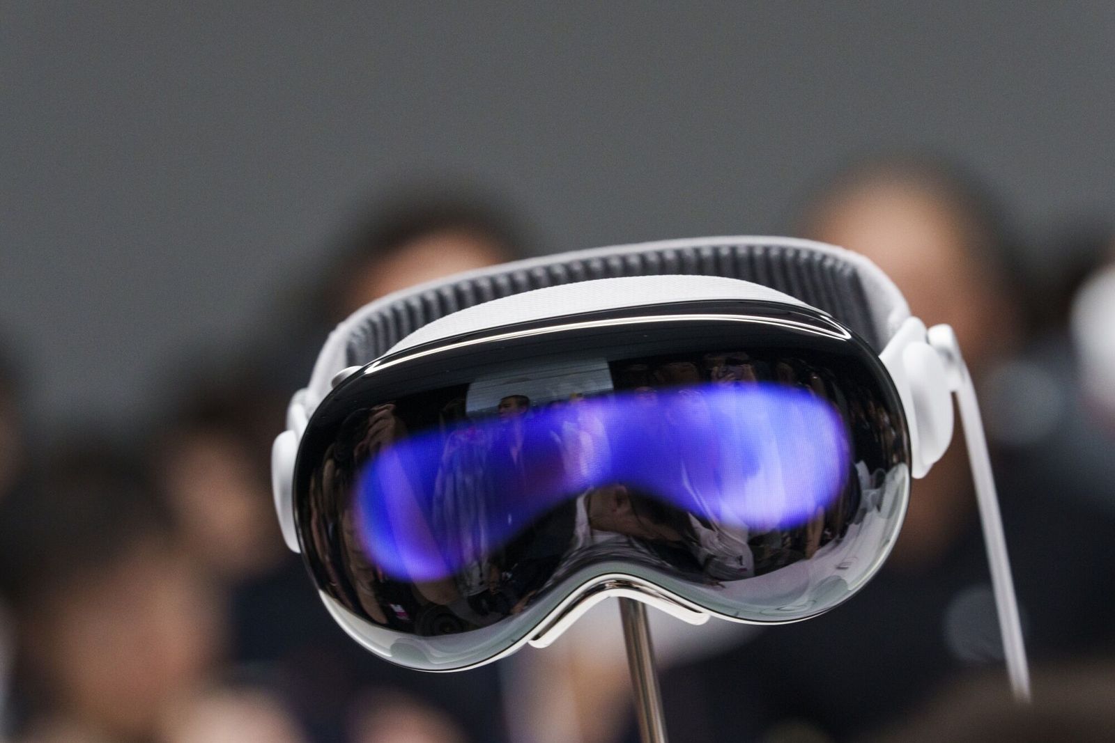 نظارة أبل 'فيجين برو' - 11 يونيو 2023