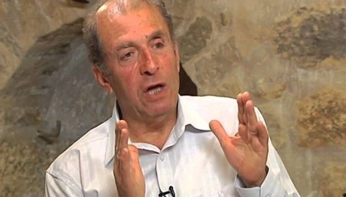 الكاتب الفلسطيني الراحل فيصل حوراني. - palestineforum.net