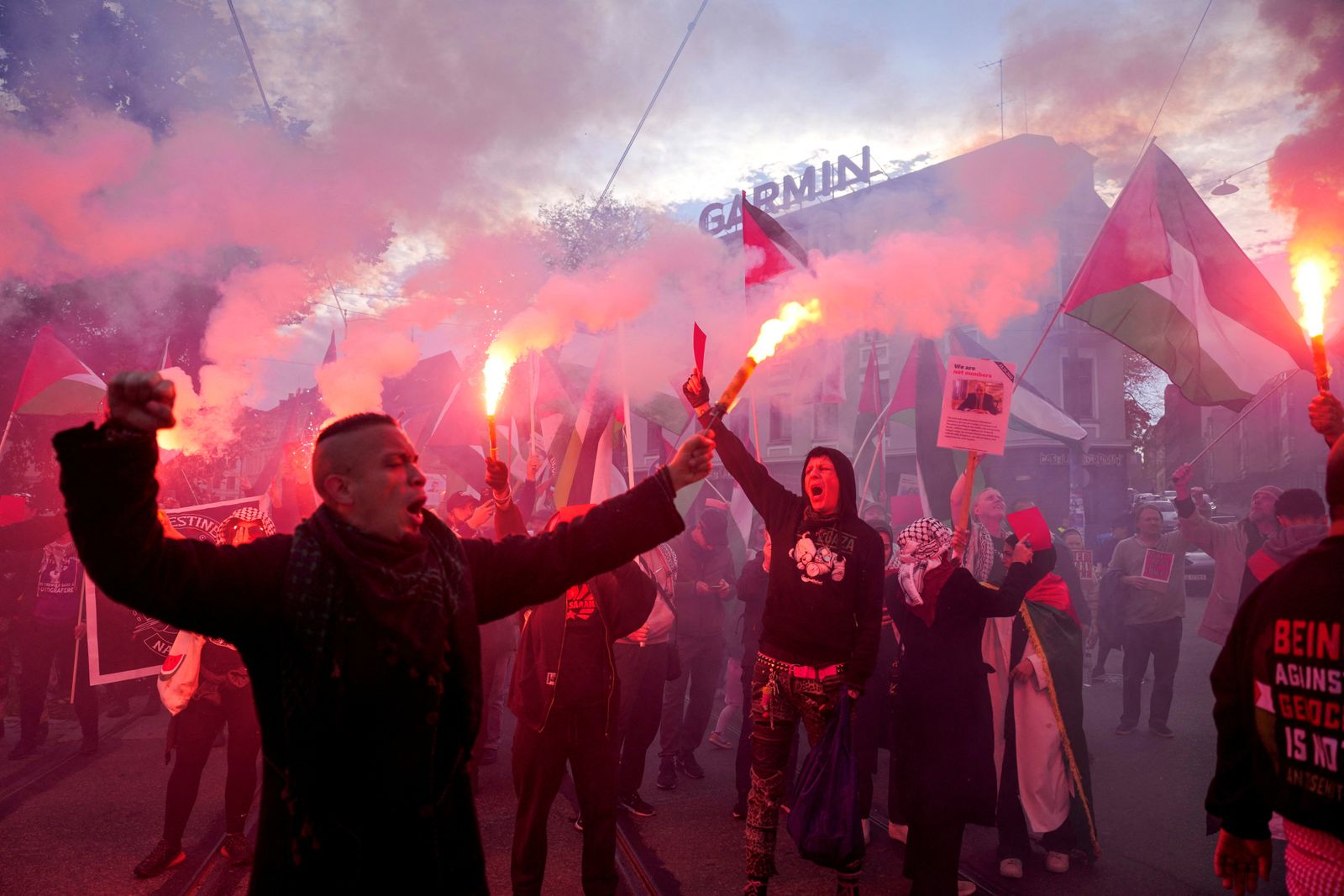 Soccer - FIFA World Cup - UEFA Qualifiers - Group I - Norway v Israel - Oslo, Norway - October 11, 2025 Pro Palestine protesters march in Oslo before the match Javad Parsa/NTB via REUTERS    ATTENTION EDITORS - THIS IMAGE WAS PROVIDED BY A THIRD PARTY. NORWAY OUT. NO COMMERCIAL OR EDITORIAL SALES IN NORWAY.