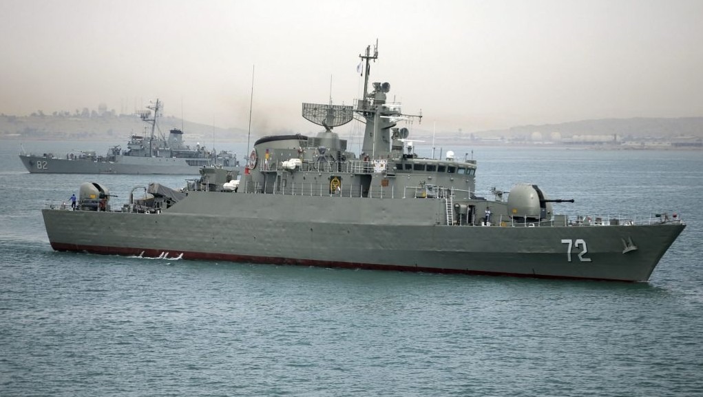 الفرقاطة "ألبُرز" التابعة للبحرية الإيرانية في صورة غير مؤرخة - Defense Security Asia