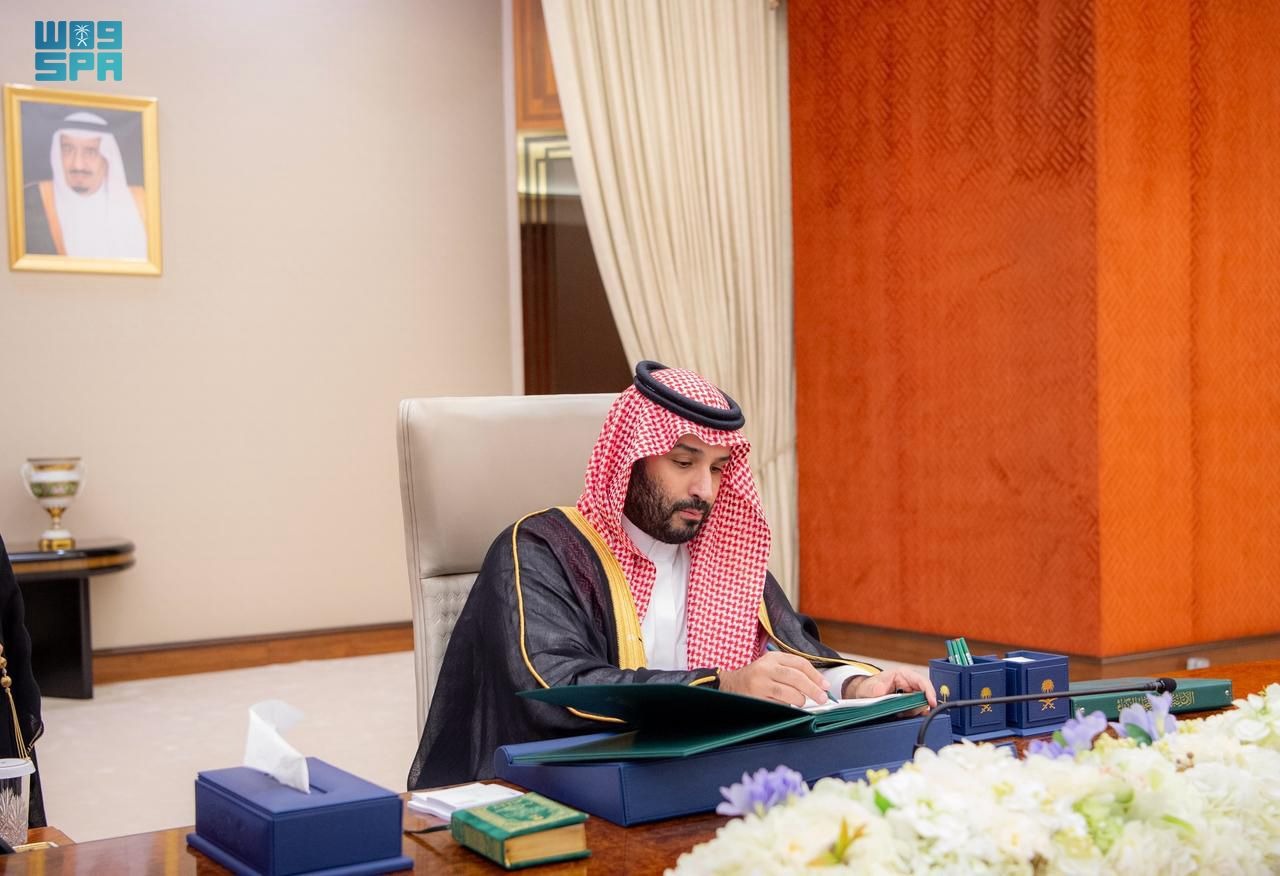 ولي العهد السعودي الأمير محمد بن سلمان خلال جلسة مجلس الوزراء في الدمام. 2 ديسمبر 2025
