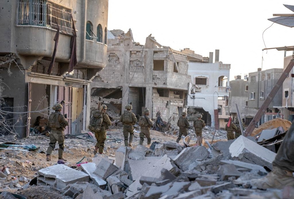 جنود إسرائيليون يشاركون في عمليات برية بقطاع غزة. 11 نوفمبر 2023