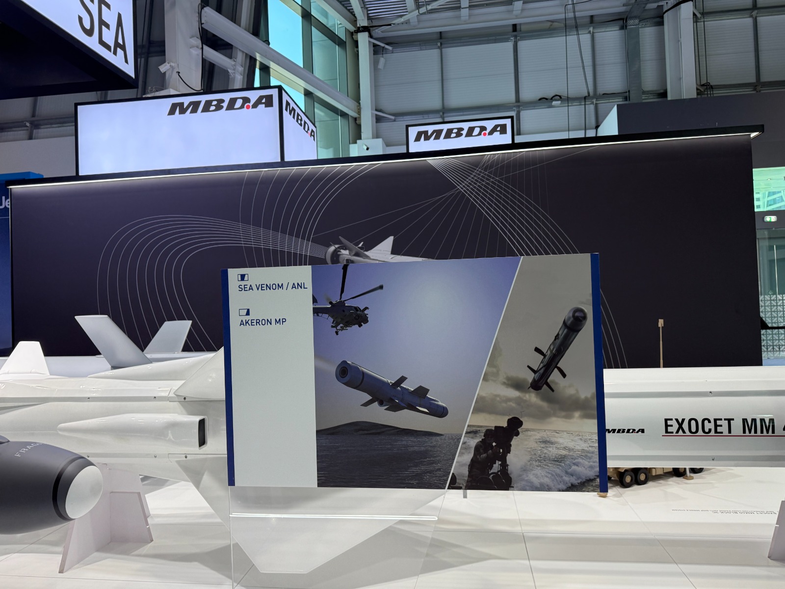 صاروخ Sea Venom الذي تنتجه شركة MBDA في معرض الدفاع البحري 