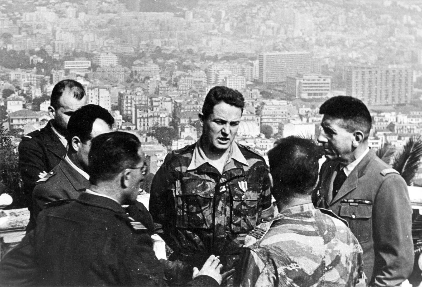 جان ماري لوبان في الجزائر العاصمة عام 1957