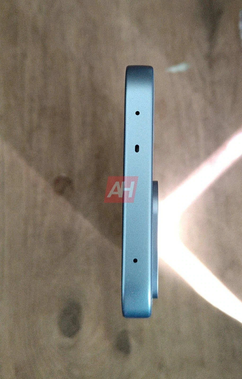 صور مسربة لهاتف ون بلس تربو