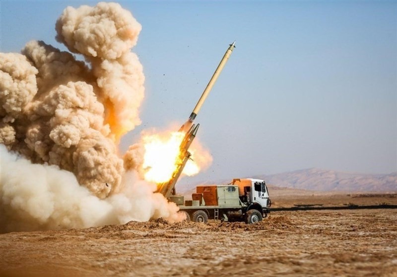 صاروخ فجر  المجهز برأس حربي حراري خلال اختبار أجرته القوات البرية للحرس الثوري الإيراني. مايو 2023