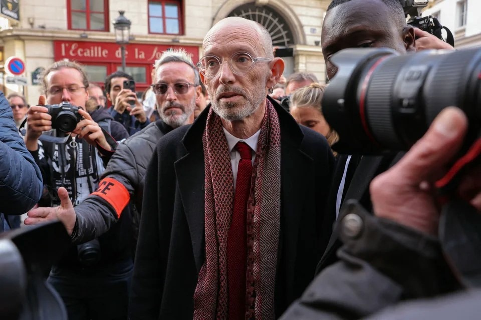 لوران موفينييه لحظة وصوله. 4 نوفمبر 2025