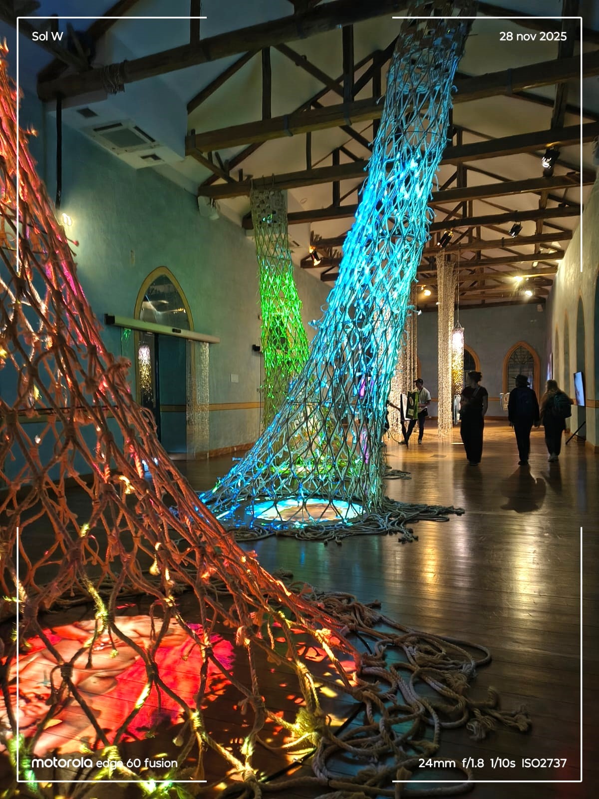 أعمال فنية ضوئية