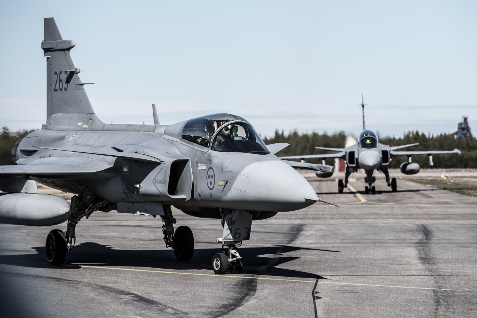 طائرة مقاتلة طراز Gripen تابعة للقوات الجوية السويدية. 10 أكتوبر 2025