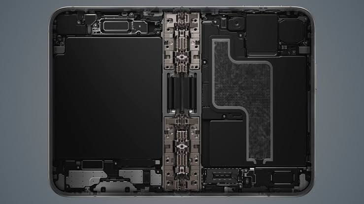 مفصل هاتف iPhone Duo الجديد - Apple