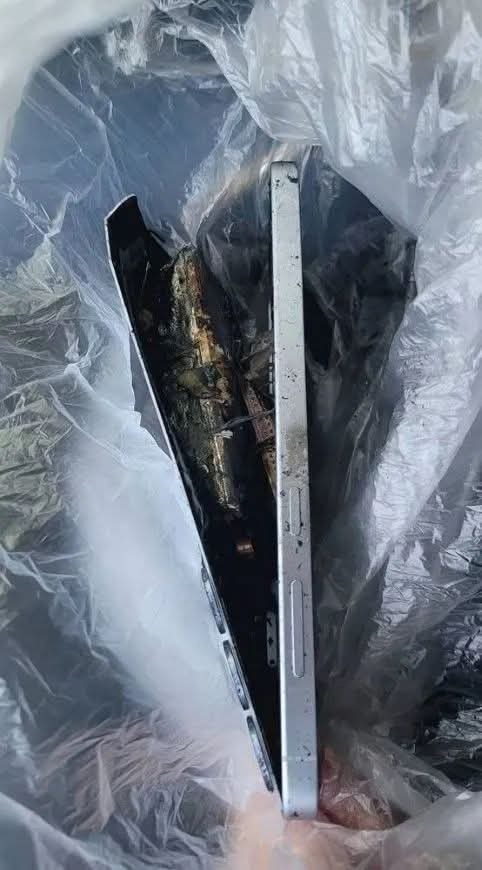 هاتف سامسونج جلاكسي S25 بلس المشتعل