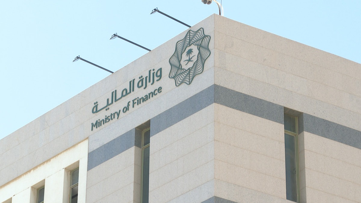 السعودية تتوقع قفزة في نمو الاقتصاد بـ12.8% في 2027