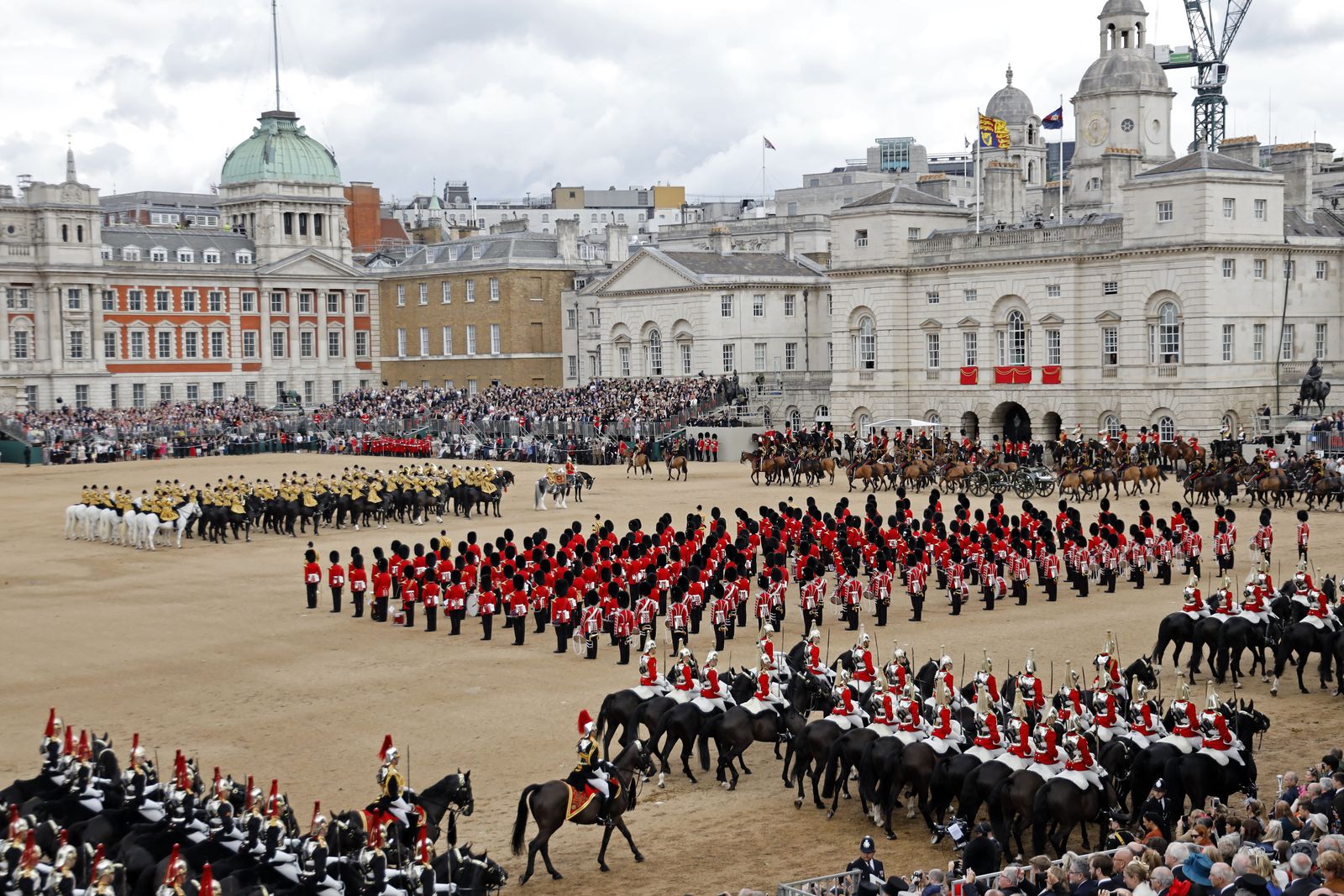 موكب عيد ميلاد الملكة إليزابيث الثانية ​في لندن في 8 يونيو 2019 (صورة أرشيفية) - AFP